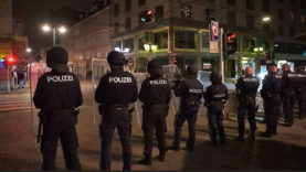 111 Halloween Festnahme