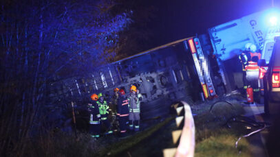 111 LKW Unfall Riedau